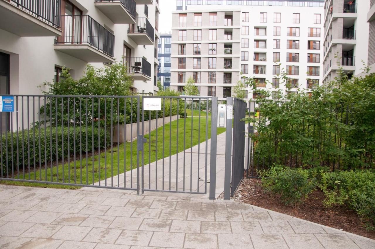 Apartament Business Magazynowa 11A Варшава Экстерьер фото