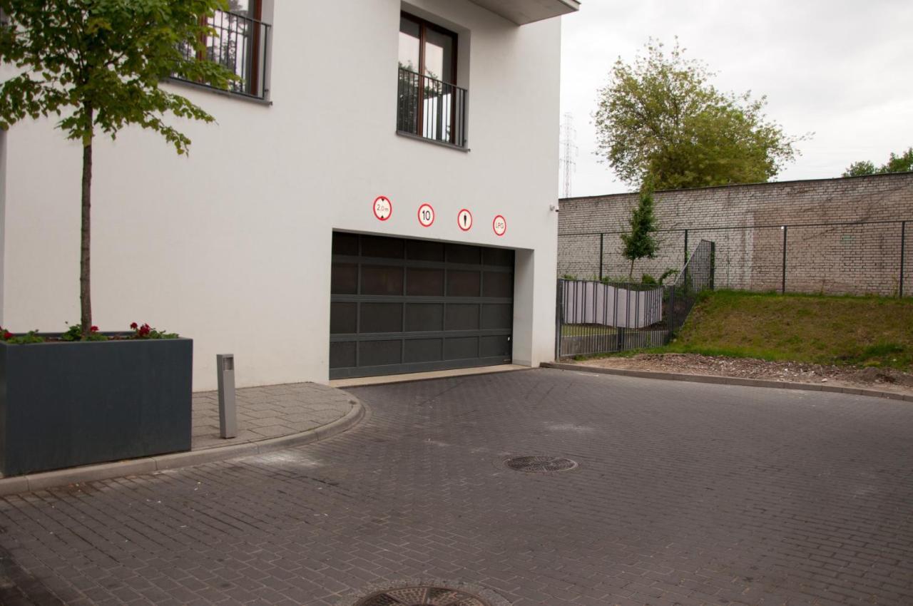 Apartament Business Magazynowa 11A Варшава Экстерьер фото