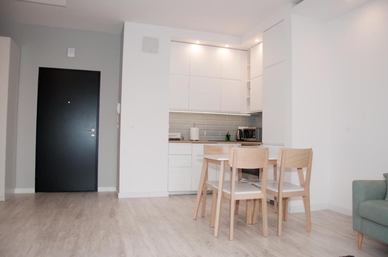 Apartament Business Magazynowa 11A Варшава Экстерьер фото